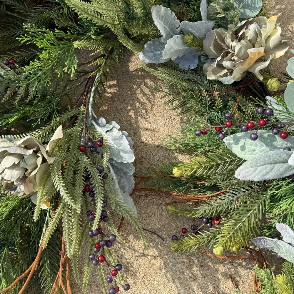 Frontgate Peony Garland - 9 ft - NWT